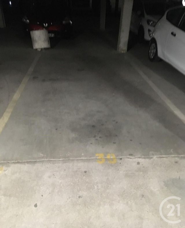 Parking à louer - 12 m2 - Nantes - 44 - PAYS-DE-LOIRE