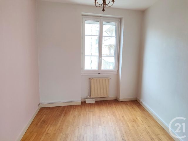 Appartement T4 &agrave; louer - 4 pi&egrave;ces - 94 m2 - Nantes - 44 - PAYS-DE-LOIRE