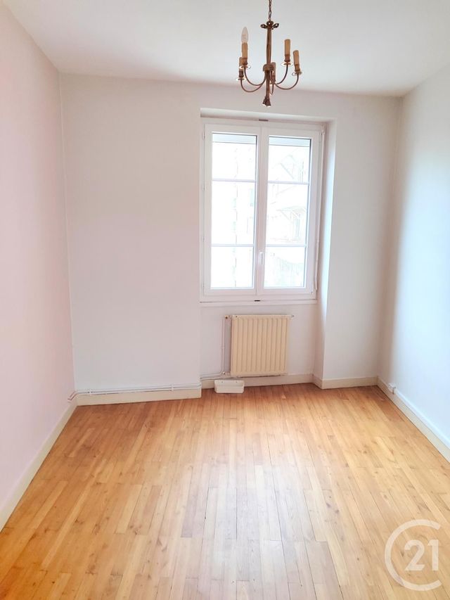 Appartement T4 &agrave; louer - 4 pi&egrave;ces - 94 m2 - Nantes - 44 - PAYS-DE-LOIRE