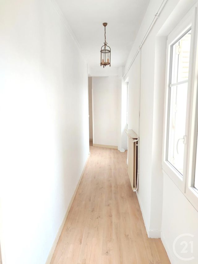 Appartement T4 &agrave; louer - 4 pi&egrave;ces - 94 m2 - Nantes - 44 - PAYS-DE-LOIRE