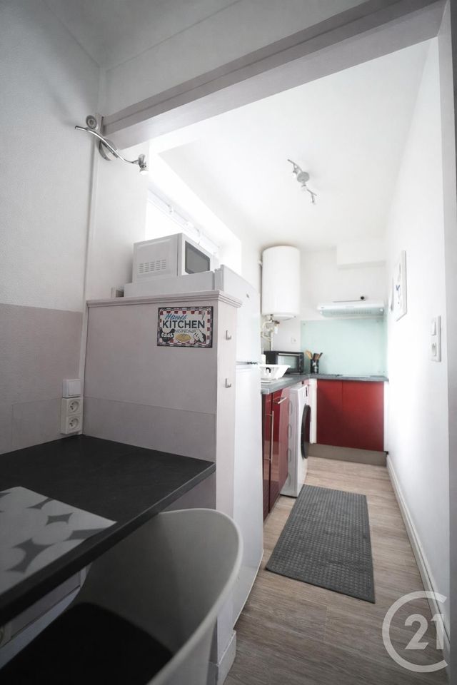 Appartement T3 &agrave; louer - 3 pi&egrave;ces - 40,73 m2 - Reze - 44 - PAYS-DE-LOIRE