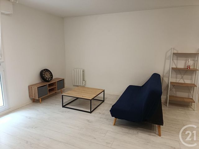 Appartement F2 &agrave; louer - 2 pi&egrave;ces - 45,15 m2 - Vannes - 56 - BRETAGNE