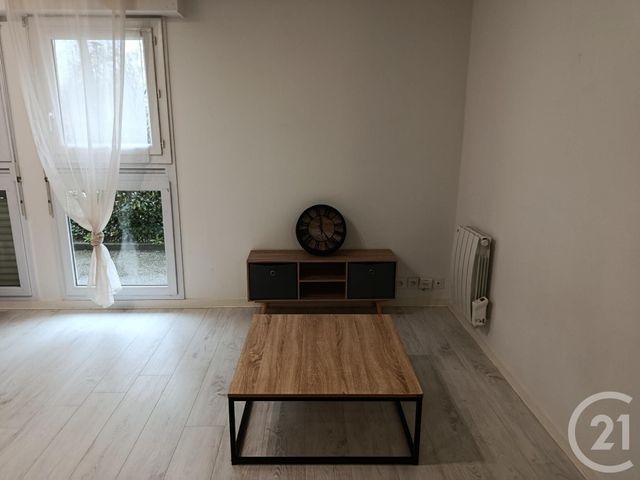 Appartement F2 &agrave; louer - 2 pi&egrave;ces - 45,15 m2 - Vannes - 56 - BRETAGNE
