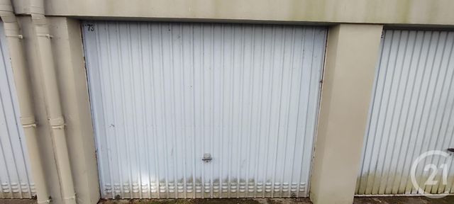 Parking à louer - 15 m2 - Vannes - 56 - BRETAGNE
