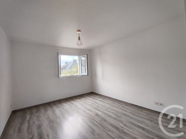 Maison &agrave; louer - 5 pi&egrave;ces - 79,63 m2 - Vannes - 56 - BRETAGNE