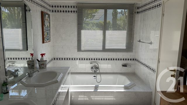 Maison &agrave; vendre - 5 pi&egrave;ces - 220,26 m2 - Vannes - 56 - BRETAGNE