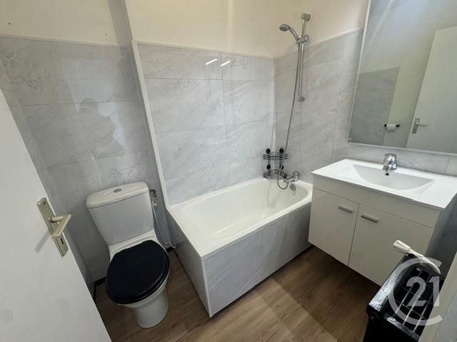 Appartement Studio &agrave; louer - 1 pi&egrave;ce - 29,86 m2 - Vannes - 56 - BRETAGNE