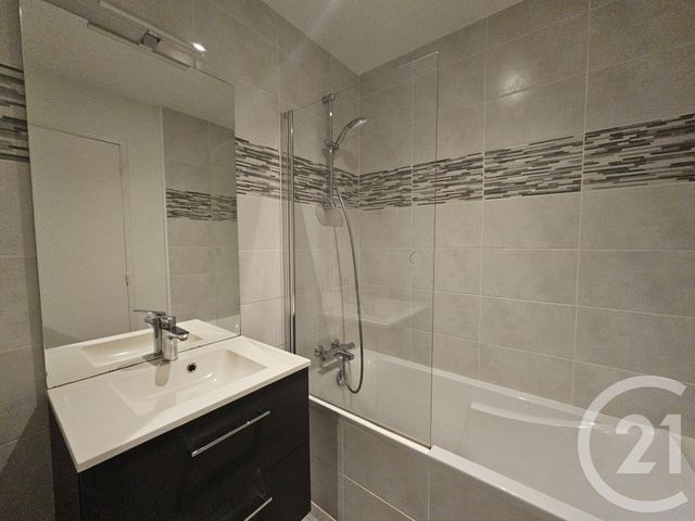 Appartement Studio &agrave; louer - 1 pi&egrave;ce - 31 m2 - Vannes - 56 - BRETAGNE
