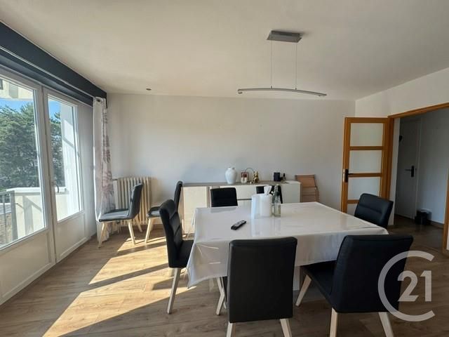 Appartement F4 &agrave; louer - 4 pi&egrave;ces - 75 m2 - Vannes - 56 - BRETAGNE