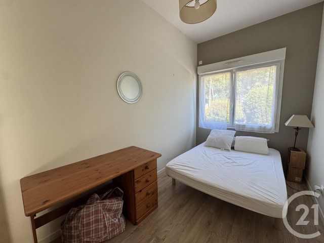 Maison &agrave; louer - 4 pi&egrave;ces - 94,85 m2 - St Ave - 56 - BRETAGNE