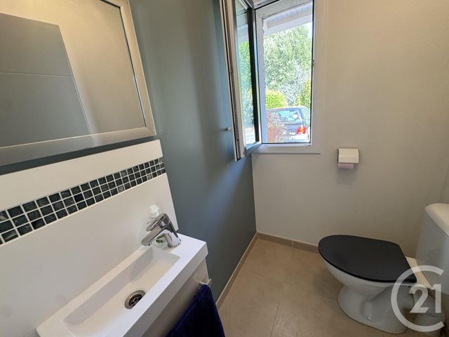 Maison &agrave; louer - 4 pi&egrave;ces - 94,85 m2 - St Ave - 56 - BRETAGNE